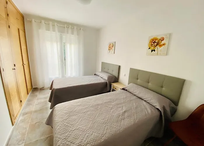 Vut La Taberna I Пойялес-дель-Ойо